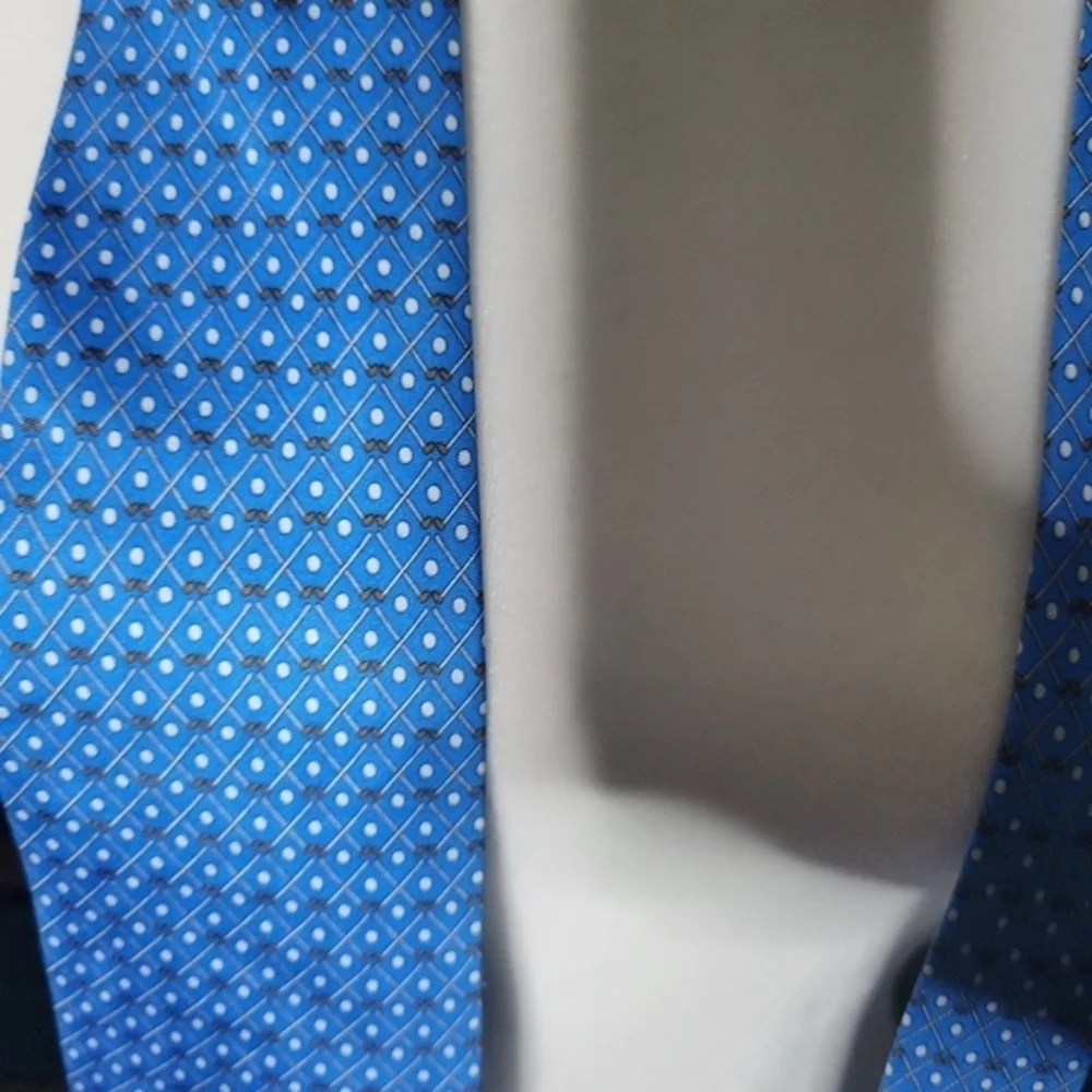 Wolfmark neckwear golf club & ball tie‎